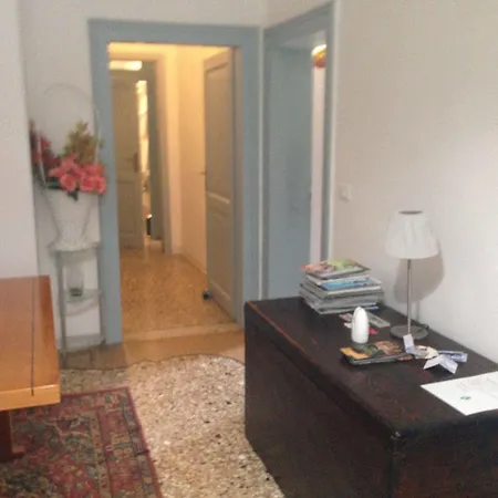 Värdshus Guest House Loredana Venedig